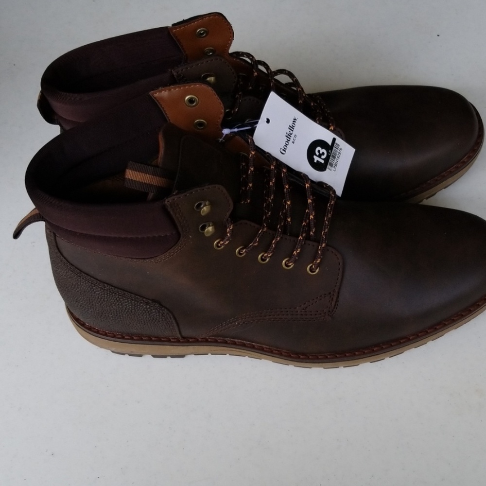 Boots - Picture 2 of 3